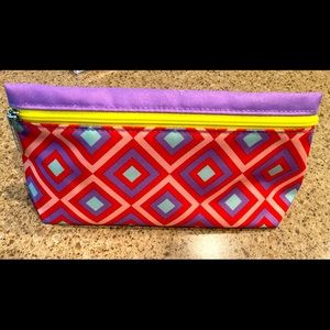 New Clinique Geometric Cosmetic Bag